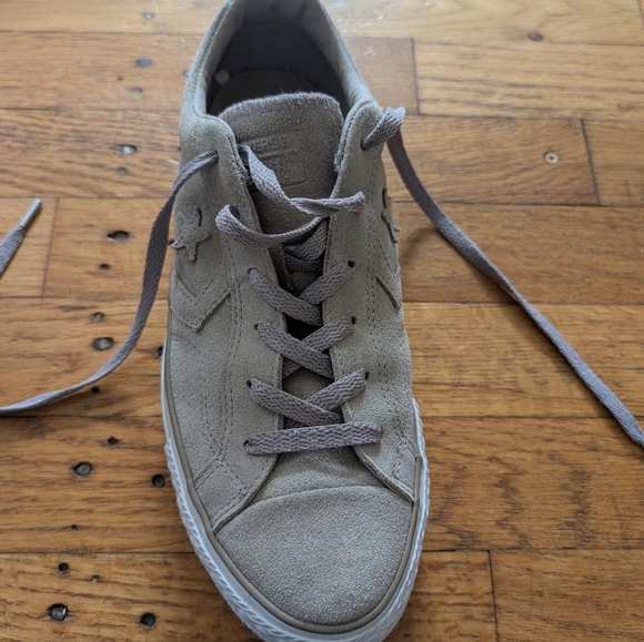 Converse Star Player Oxford Low Suede Sneakers - Picture 2 of 8